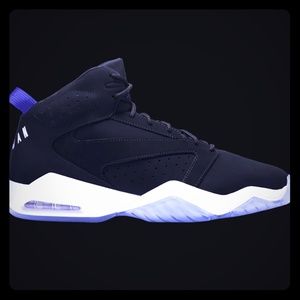 ***BRAND NEW*** JORDAN LIFT OFF ***